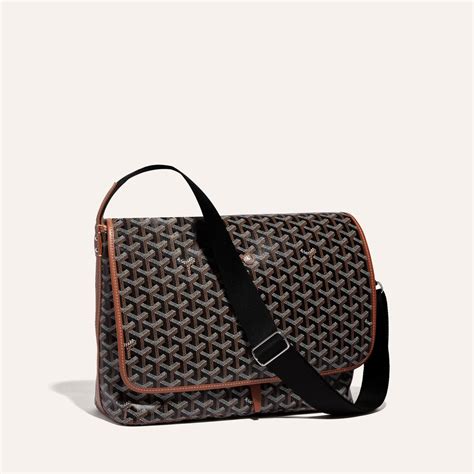 goyard capetien mm messenger bag price